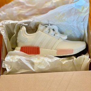 Adidas NMD_R1 Icey Pink White Rose Women size 5.5
